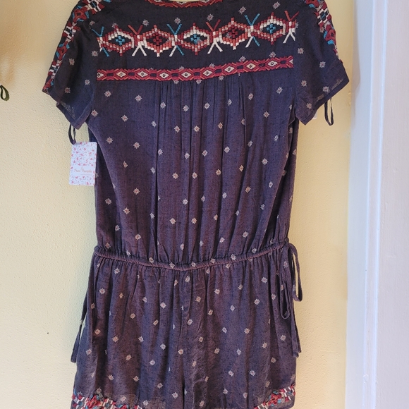Free People Romper, NWT, Size Small - Picture 2 of 4